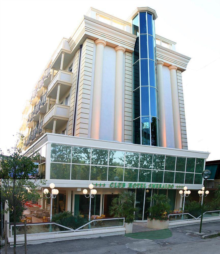Hotel Smeraldo Чезенатико Екстериор снимка